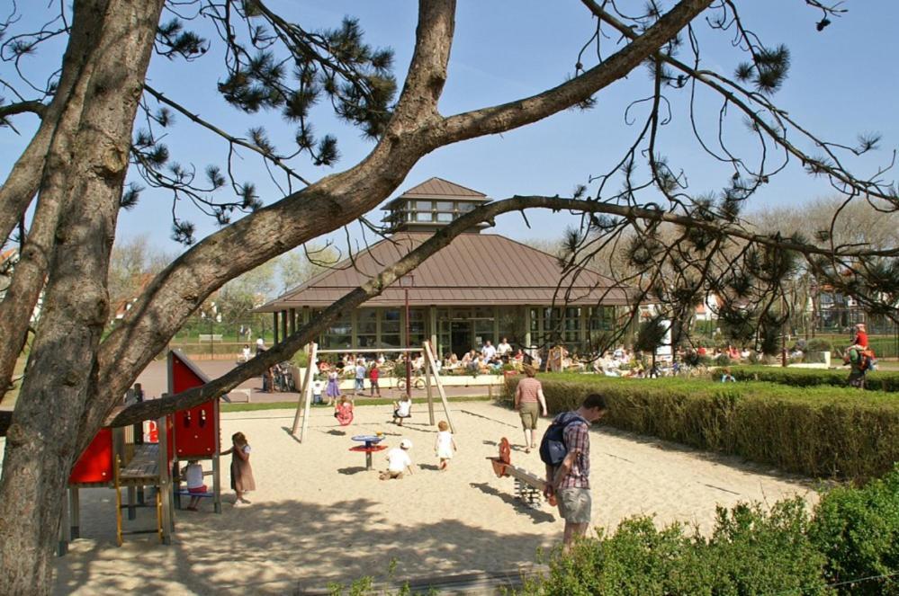Relax @The Beach De Haan Exterior foto