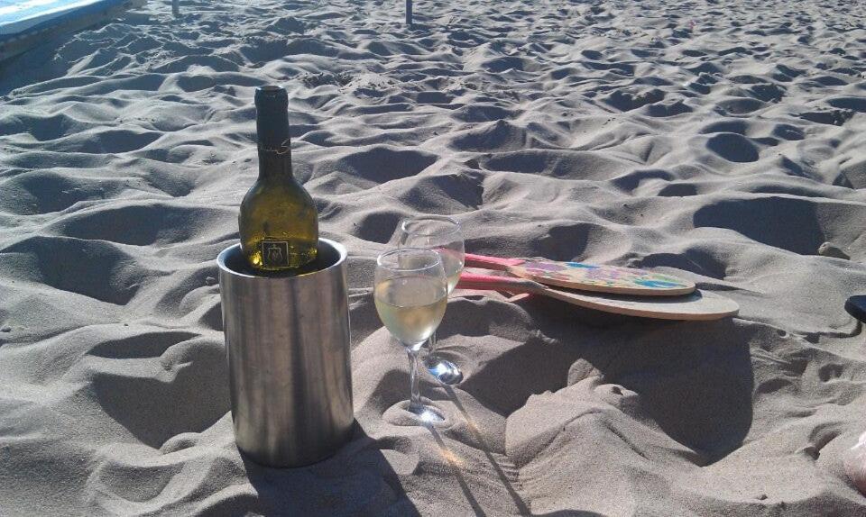 Relax @The Beach De Haan Exterior foto